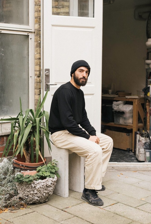 الفنان Davide Ronco - تصوير: Kim Høltermand