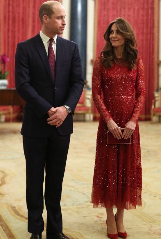 اطلالات يوم الحب مستوحاة من أناقة ثنائيات النجوم العالمية