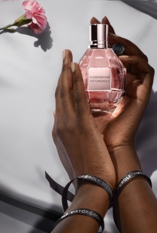 عطور Viktor&Rolf مهارة تقنبة وبراعة حرفية