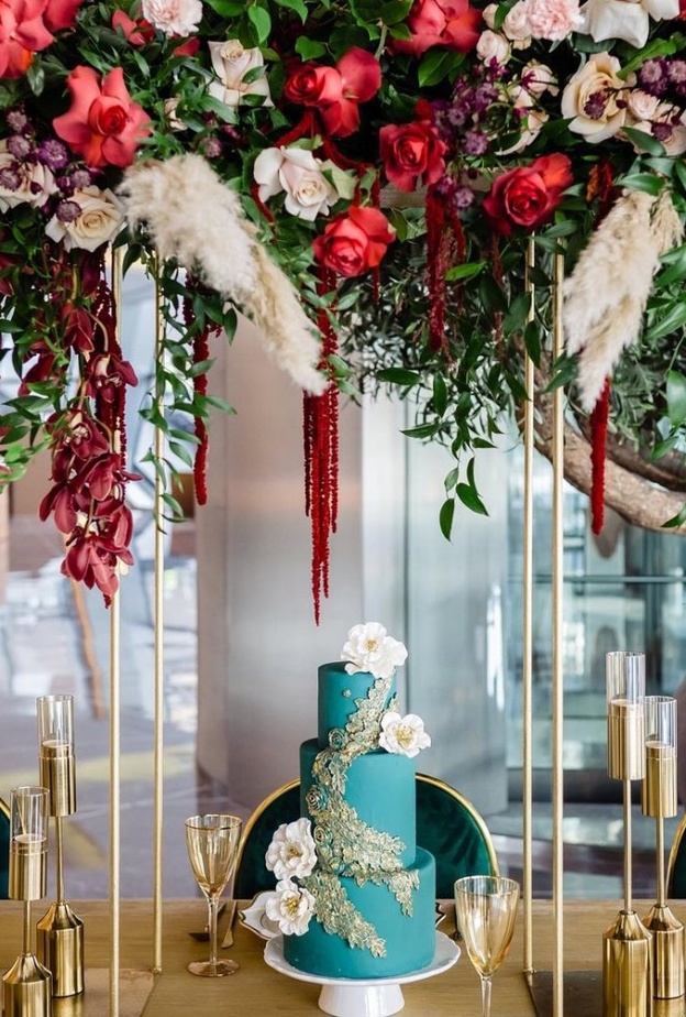 أشكال كيك الأعراس من متجر The Cake Loft