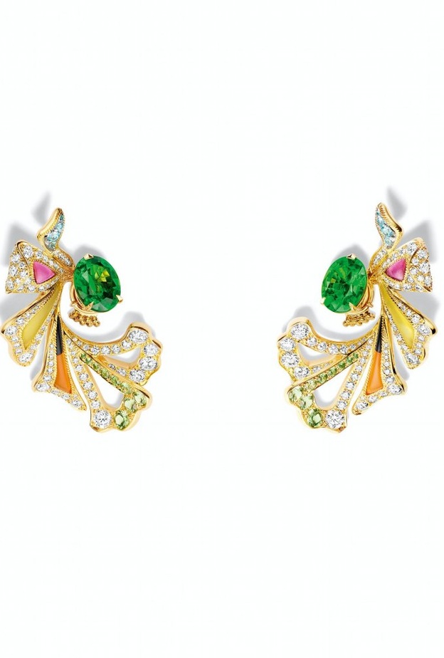 أقراط من شوميه Chaumet