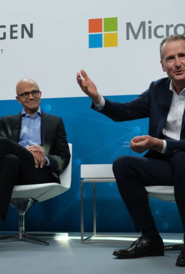 تعاون فولكس فاغن ومايكروسوفت لتطوير برامج قيادة آلية