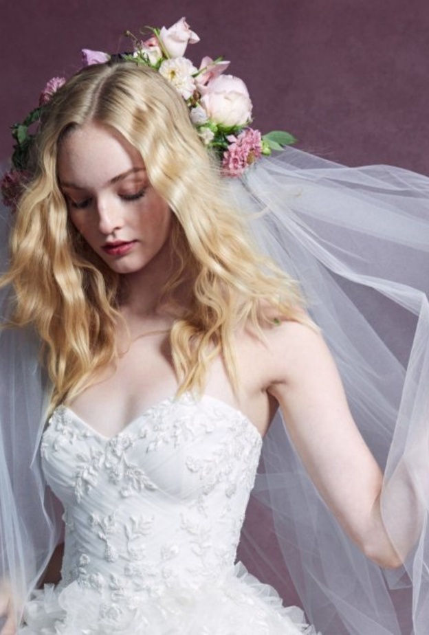 الطرحة المتوسطة مثالية لكل عروس