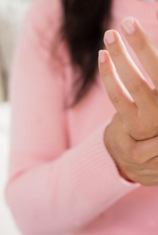 ماهو مرض رينود الشائع لدى النساء وما اعراضه