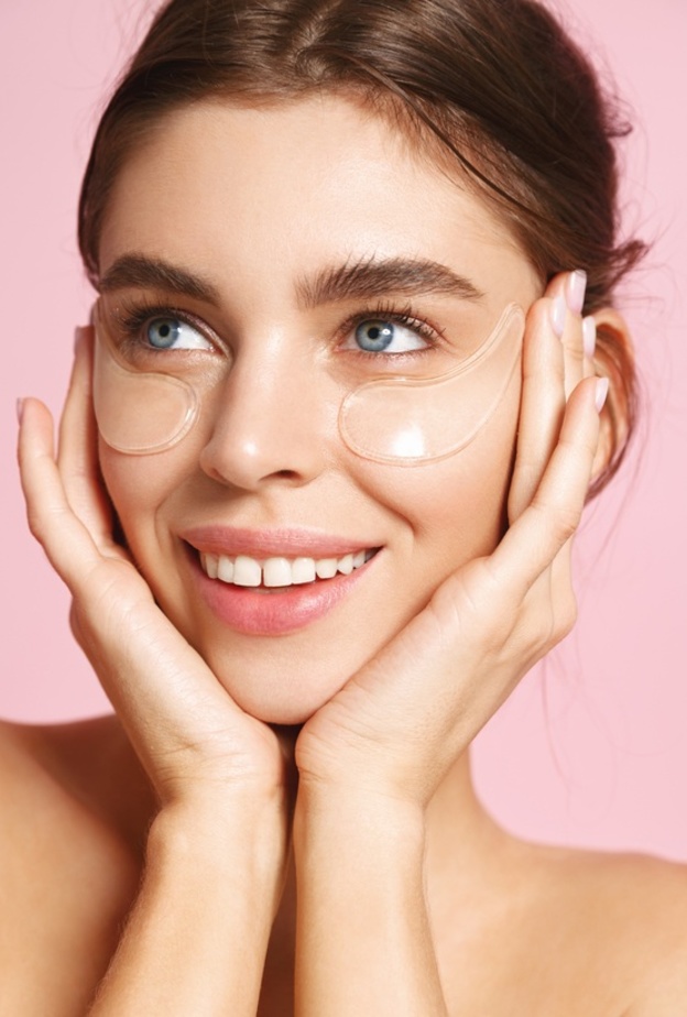 علاج الهالات الداكنة بخلطات الألوفيرا على طريقة المرأة الاماراتية