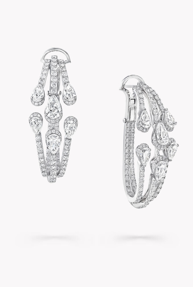 اقراط الاذن الدائرية من دار Graff 