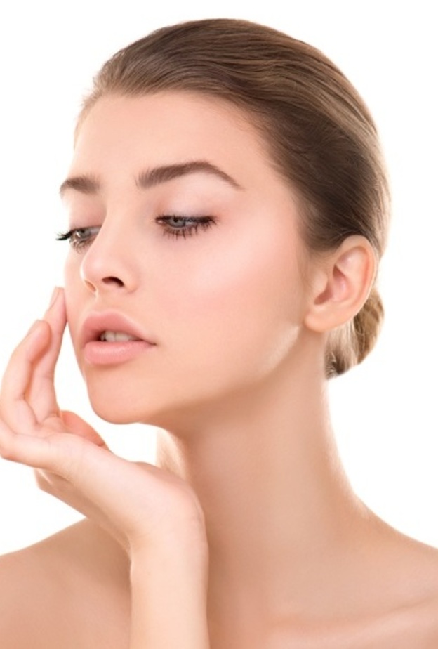 الليمون للتخلص من سواد حول الفم 