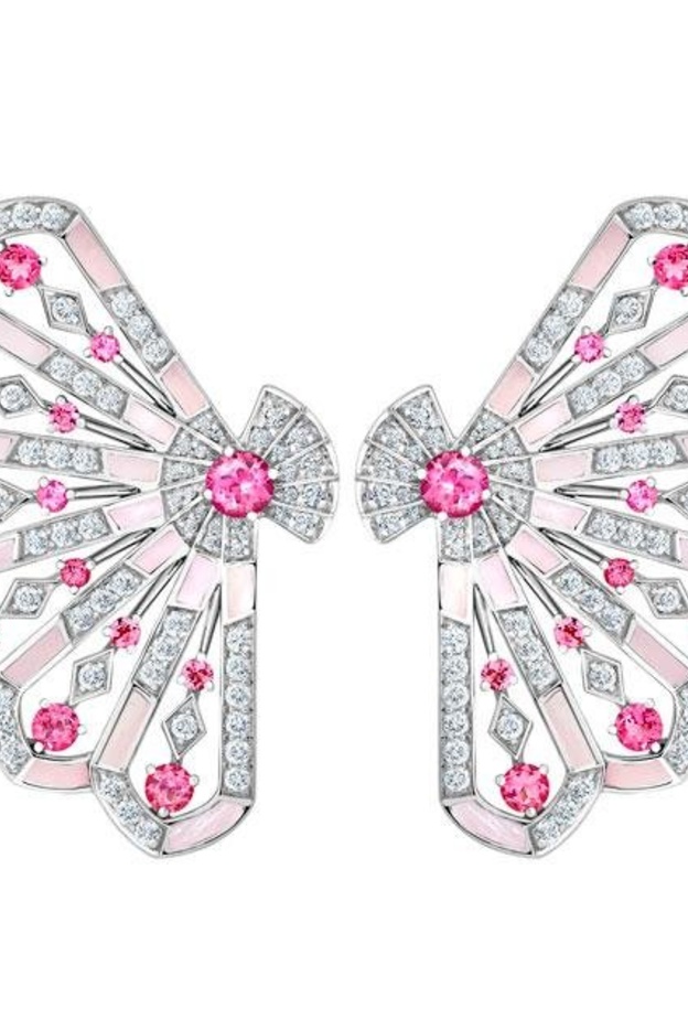  أقراط من غرارد Garrard