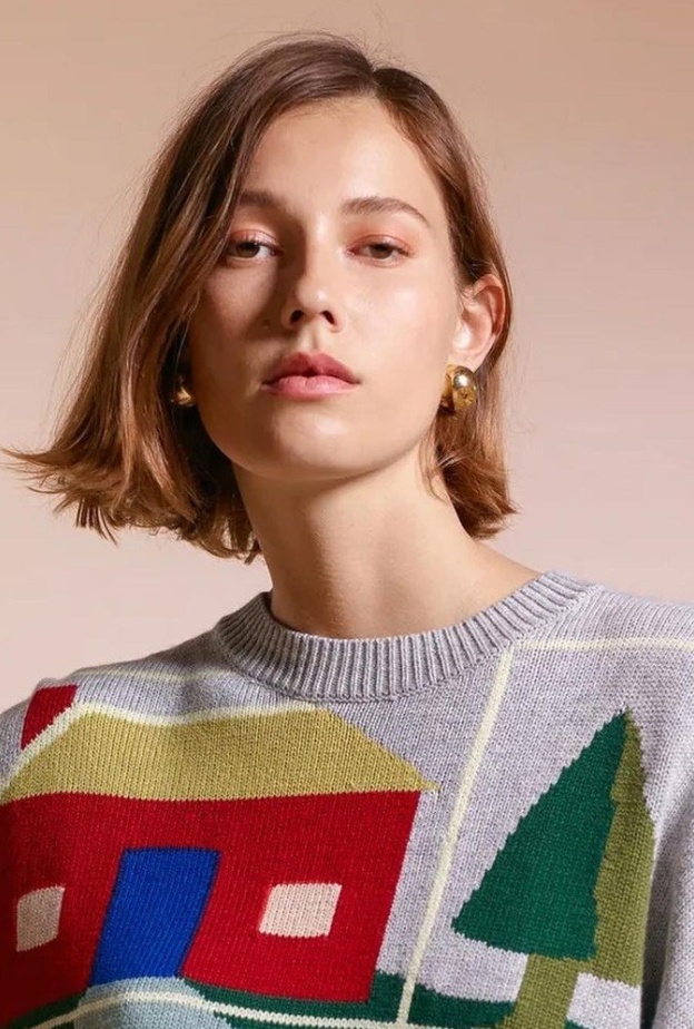  رسمات مكياج مشمشية وتسريحات شعر كاريه من دار Staud