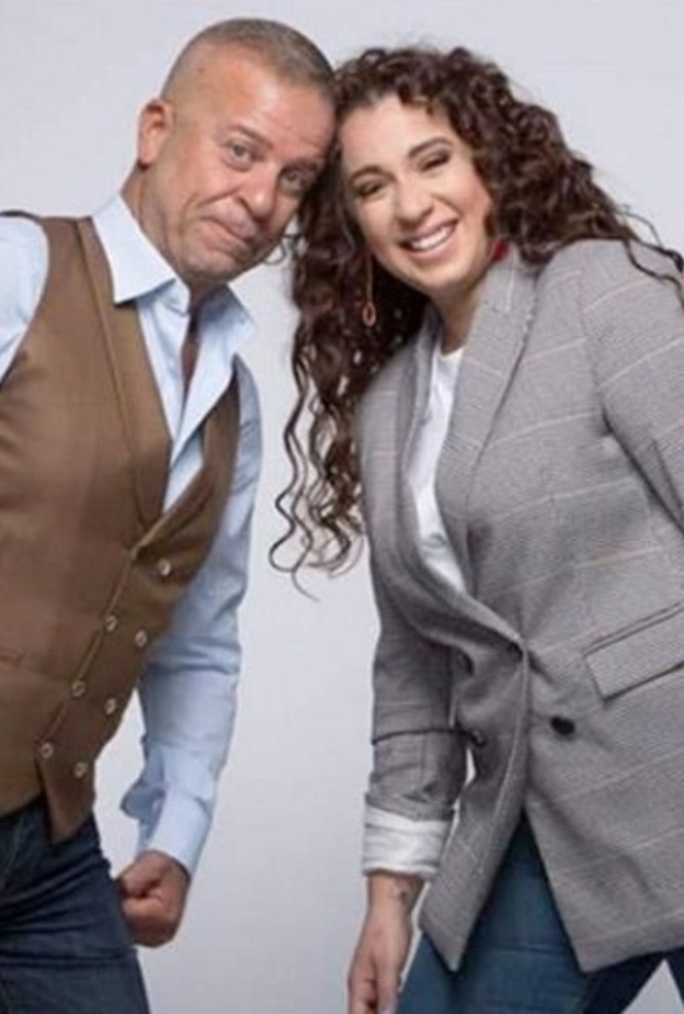 اسما شريف منير