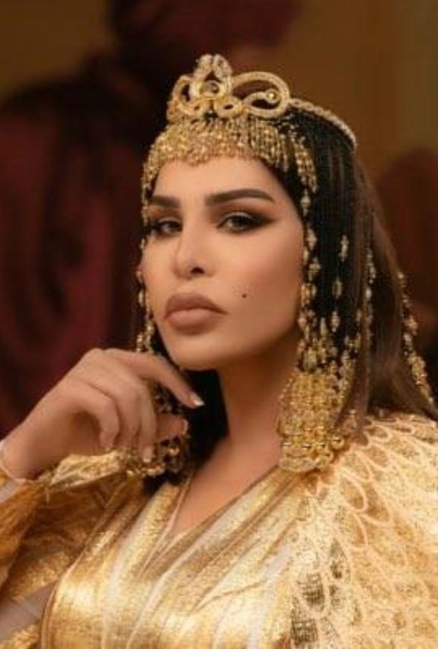 اطلالات احلام في الجزء من البومها فدوة عيونك