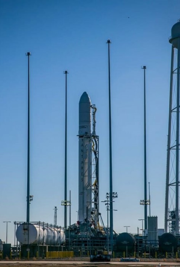  القمر الصناعي "ظبي سات" 