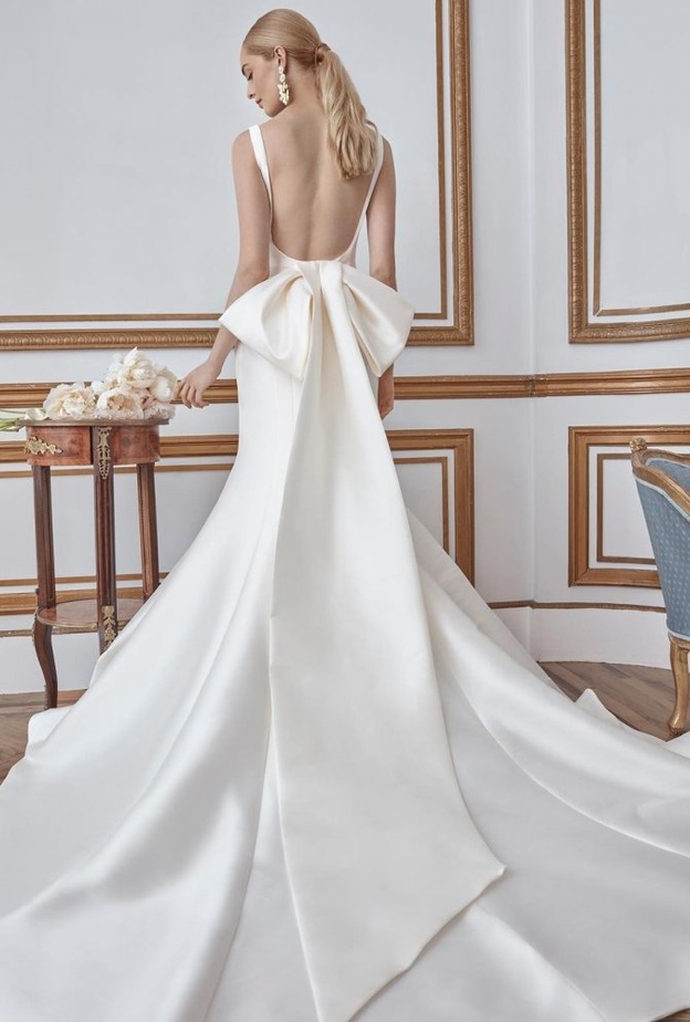 فساتين زفاف مع ظهر مفتوح من sareh nouri