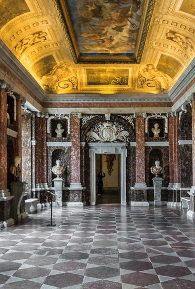 تعرف على أجمل قصور العائلة المالكة السويدية