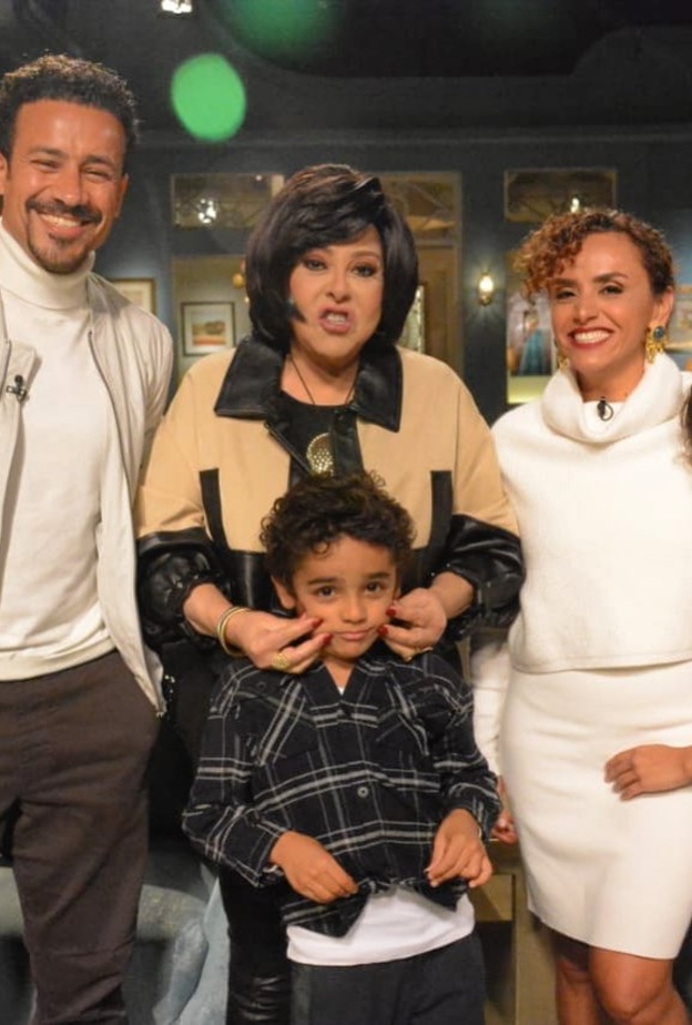 احمد داود وعلا رشدي في صاحبة السعادة