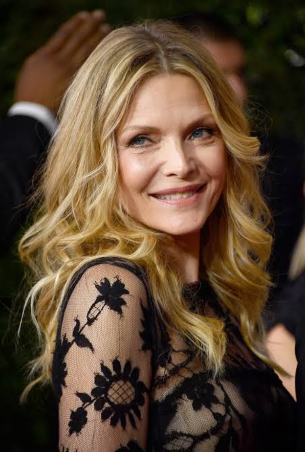 ميشيل فايفر