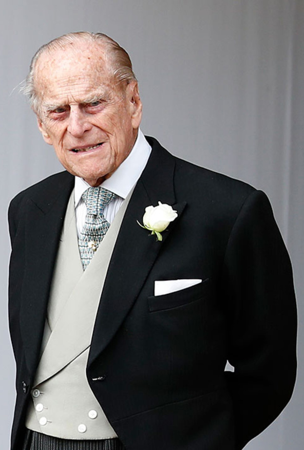 قصر بكنغهام يكشف تلقي الأمير فيليب لعلاج من عدوى ميكروبية