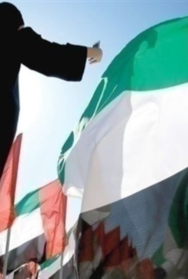  منى المرّي تشكر القيادة لاستثمارها في الرجل والمرأة على السواء