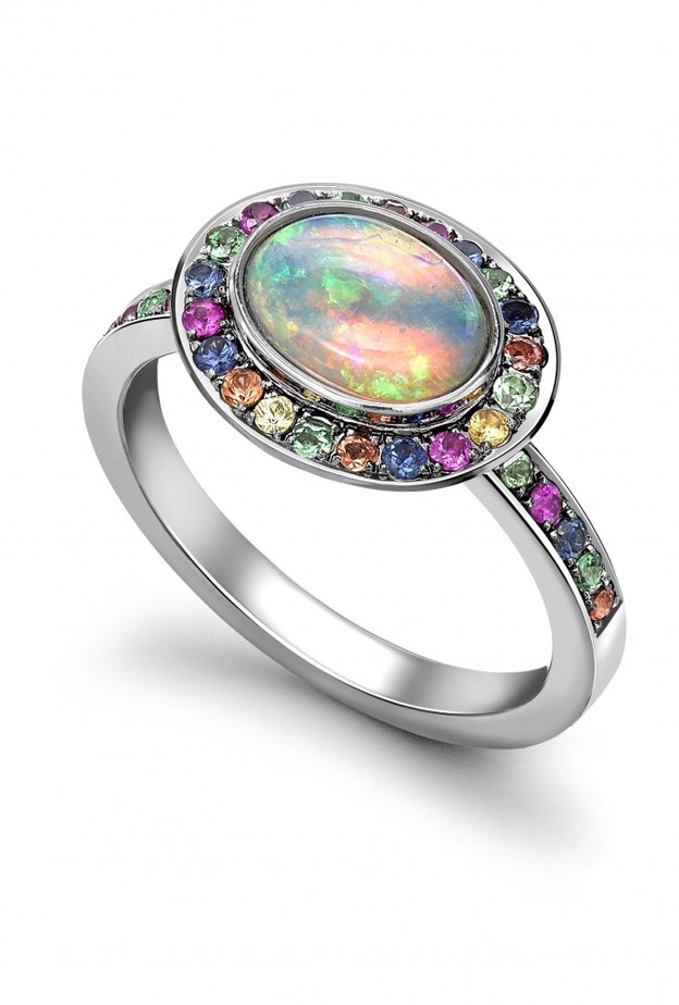 خاتم الهالة بالأوبال وألوان قوس قزح من ثيو فينيل Theo Fennell
