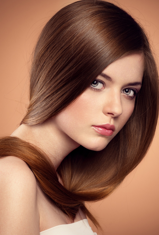 فوائد صبغ الشعر بالحناء والشمندر