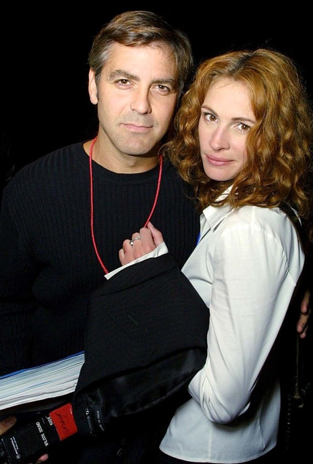 جورج كلوني و جوليا روبرتس