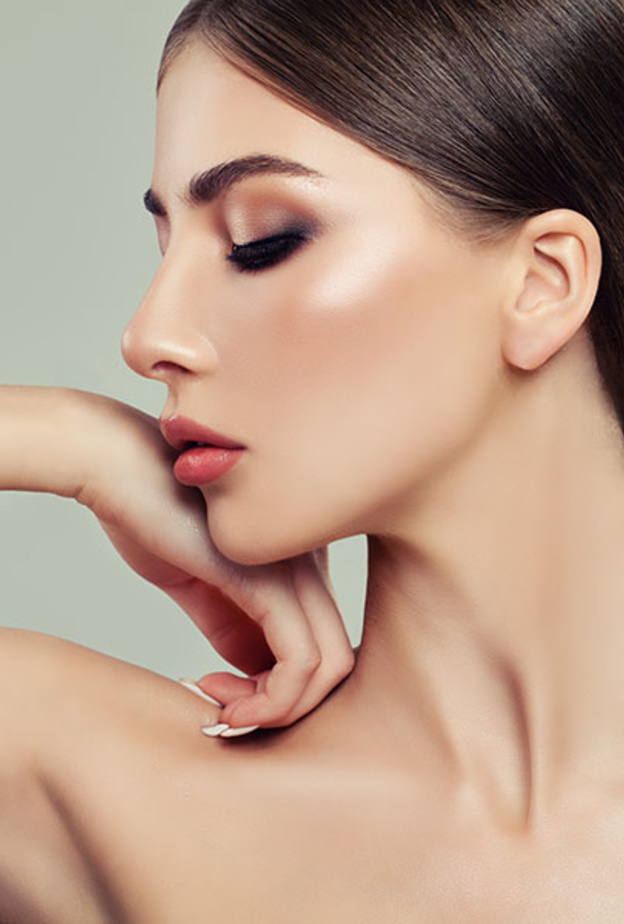  صورة وئيسية عملية تجميل الذراعين تنطوي على بعض المخاطر