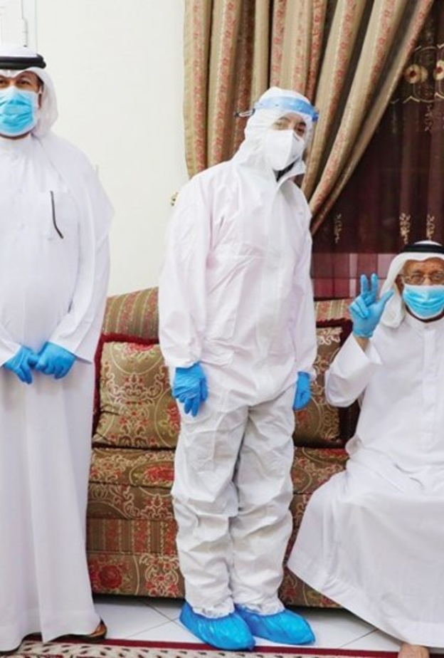  حملة تطعيم كبار المواطنين تصل رأس الخيمة