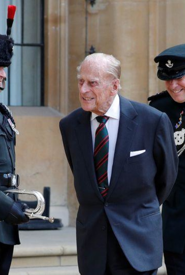 فنانون جسدوا شخصية الأمير فيليب على الشاشة.. فمن هم؟