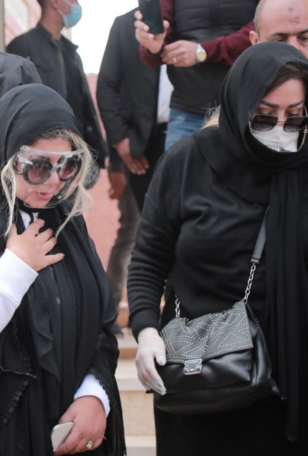 نهال عنبر وبوسي شلبي