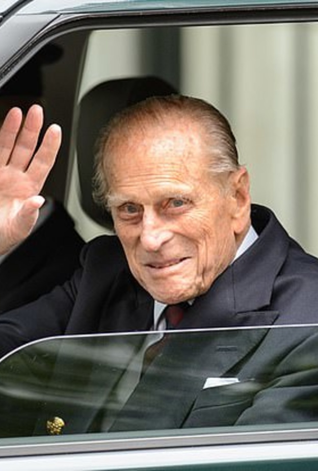 الكشف عن السبب الحقيقي لزيارة الأمير تشارلز لوالده في المستشفى