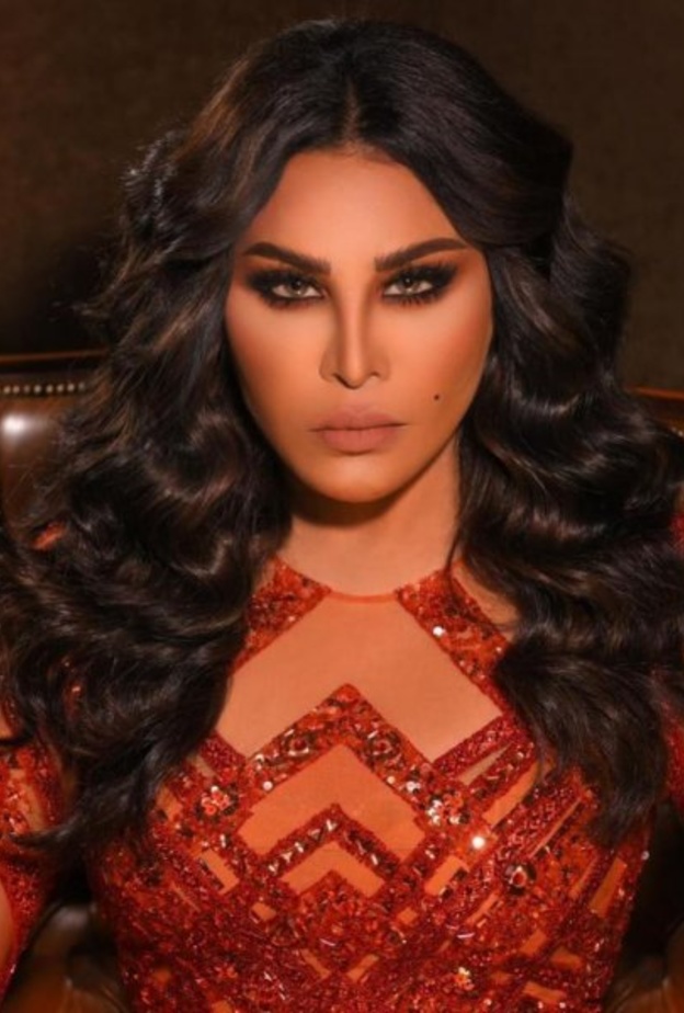 الفنانة احلام