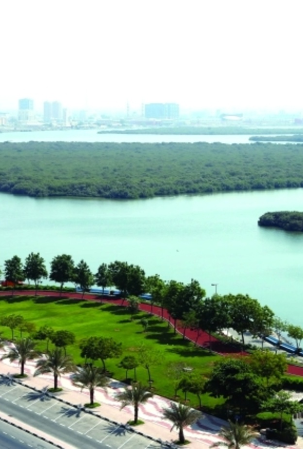 خور رأس الخيمة.. ووجهة طبيعية تأسر القلوب ووجهة مثالية للاسترخاء - وكالة أنباء الإمارات