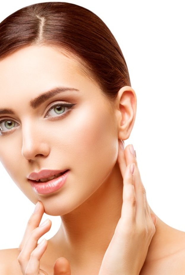 ماسك القرفة والليمون للتخلص من حب الشباب قبل يوم المراة العالمي 2021