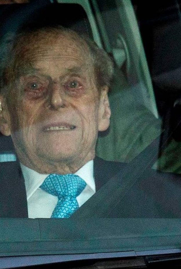 الأمير فيليب يعود إلى مستشفى إدوارد السابع بعد تعافيه من جراحة في القلب