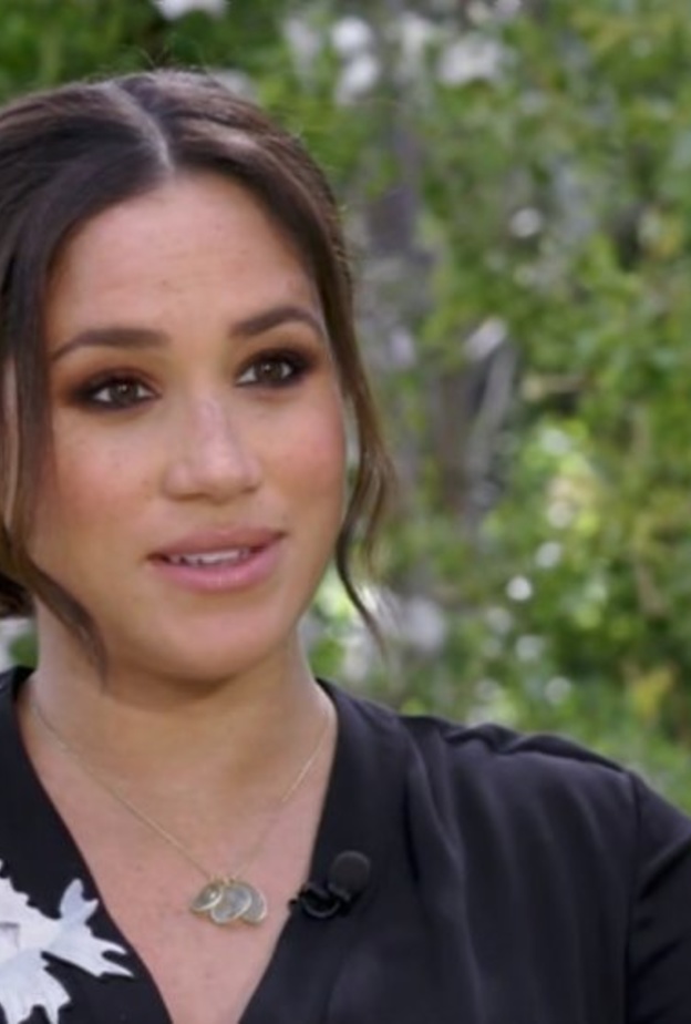 ميغان تتحدث عن منعها من الحديث مع أوبرا من قبل قصر باكنغهام