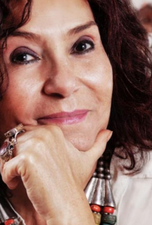 اجمل مجوهرات عزة فهمي رائدة صناعة الحلي في مصر في شهر الاحتفاء بالمرأة