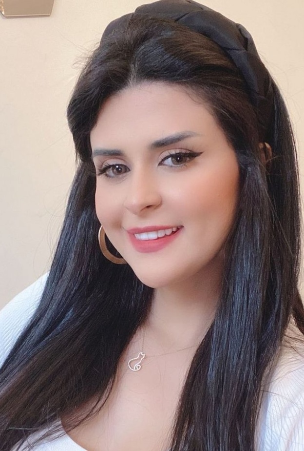 مكياج مثالي لأصحاب الشعر الأسود