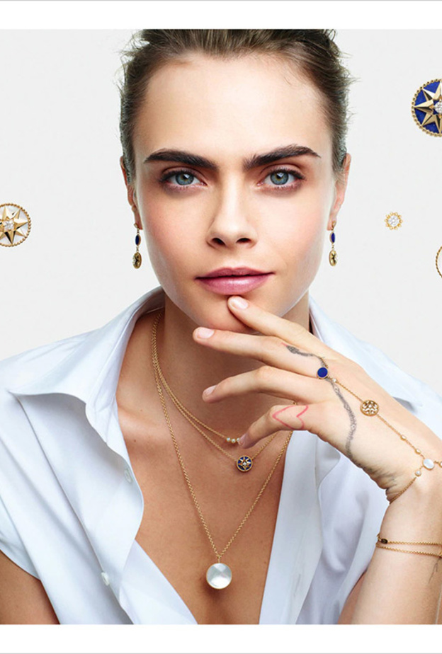 كارا ديليفين Cara Delevingne بمجوهرات Dior