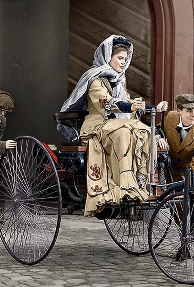 بيرثا بنز BERTHA BENZ