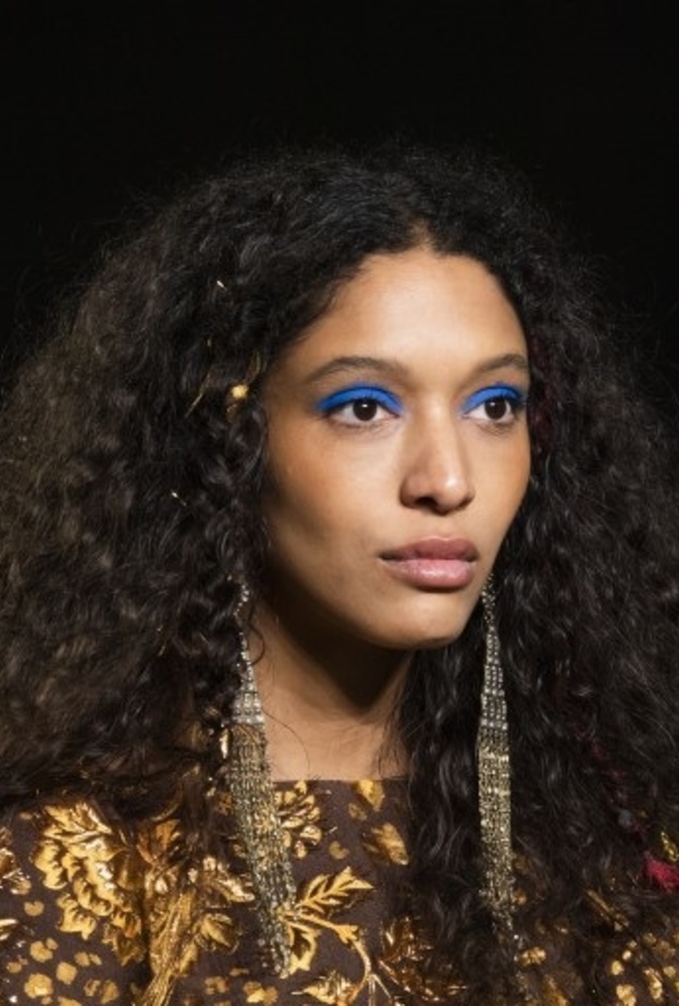  أجمل أنواع باليت ظلال العيون بدرجات الأزرق