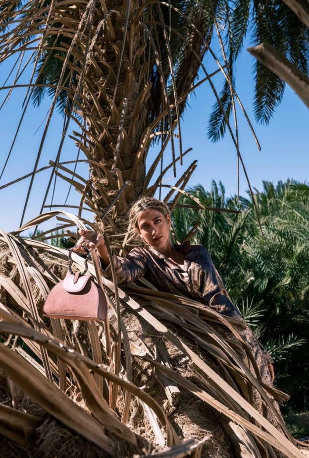 "لا تحلموا بالنجاح بل اعملوا من أجله"