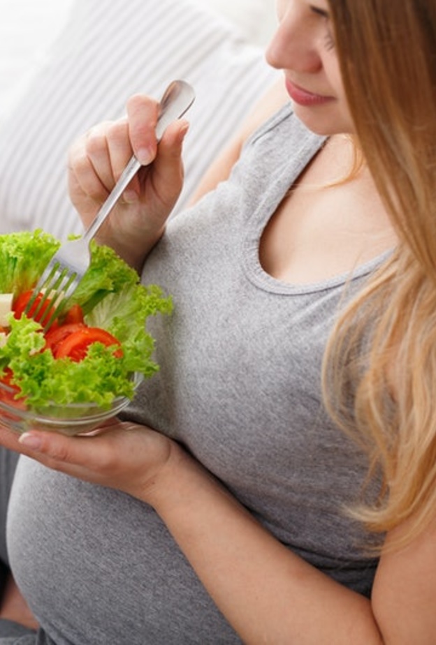 فوائد الخس للحامل في الشهر السابع