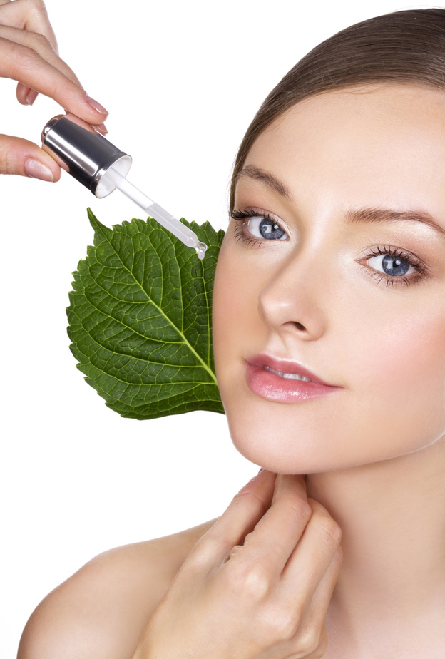 فوائد ماء النعناع للبشرة وطرق استخدامها