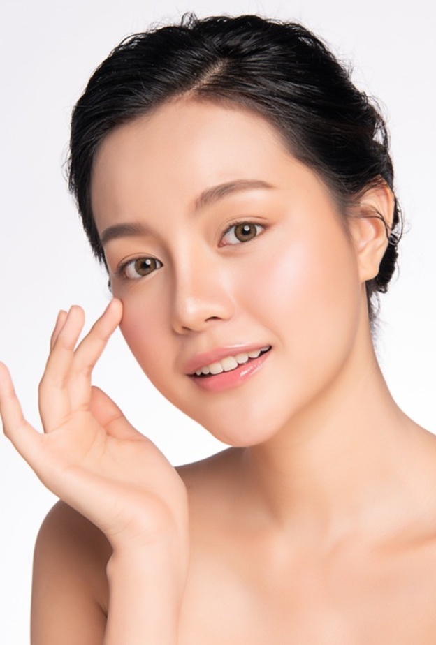  فوائد التوت للبشرة الدهنية وطرق استخدامه