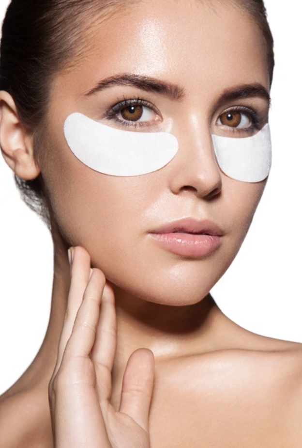 جل بذور الكتان والشيا لعلاج تجاعيد حول العين