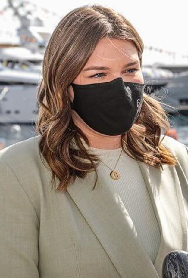 الأسرة الحاكمة لإمارة موناكو تشارك في مراسم تدشين السفينة موناكو 1