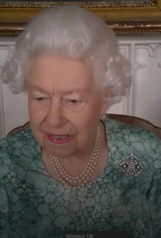 ملكة بريطانيا تتابع آخر تطورات بعثة فضاء تابعة لناسا