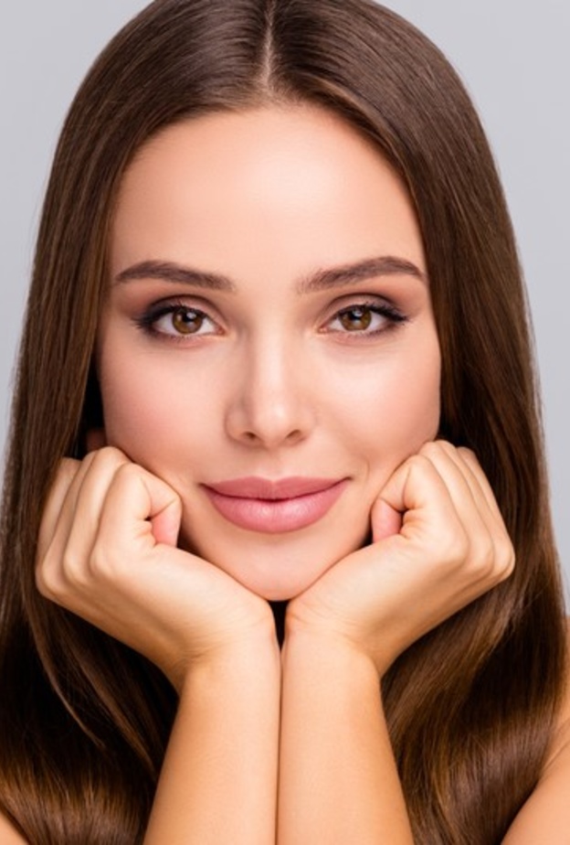 طريقة تحضير قناع الافوكادو والموز لتنعيم الشعر وتغذيته