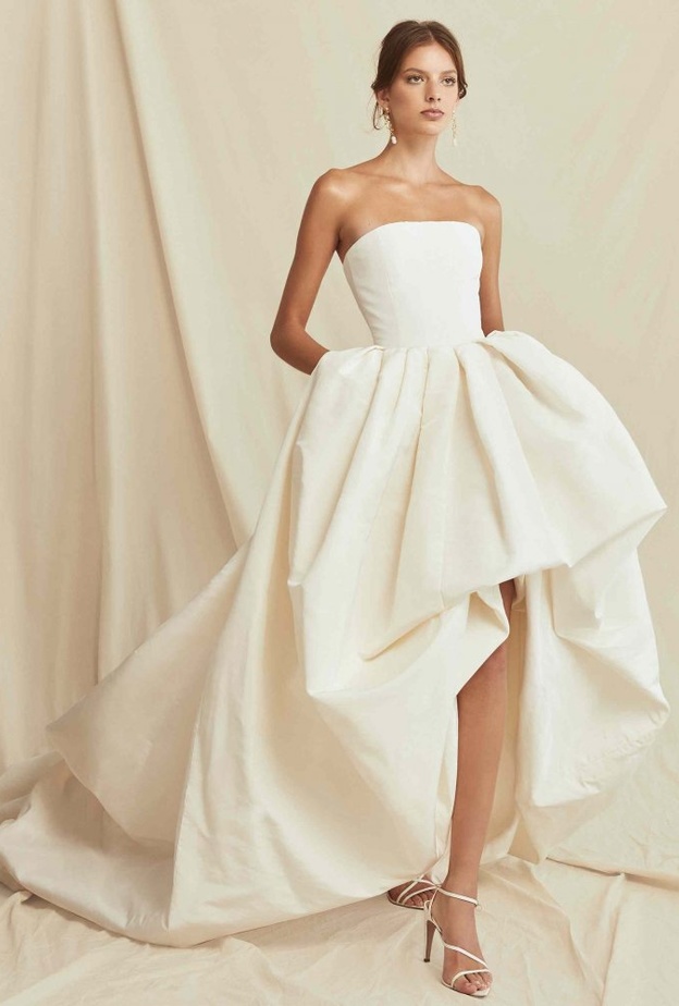 نصائح لاختيار فستان زفاف من oscar de la renta