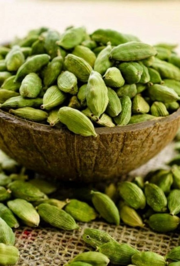 فوائد الهيل لتنشيط الدورة الدموية والحد من السرطان